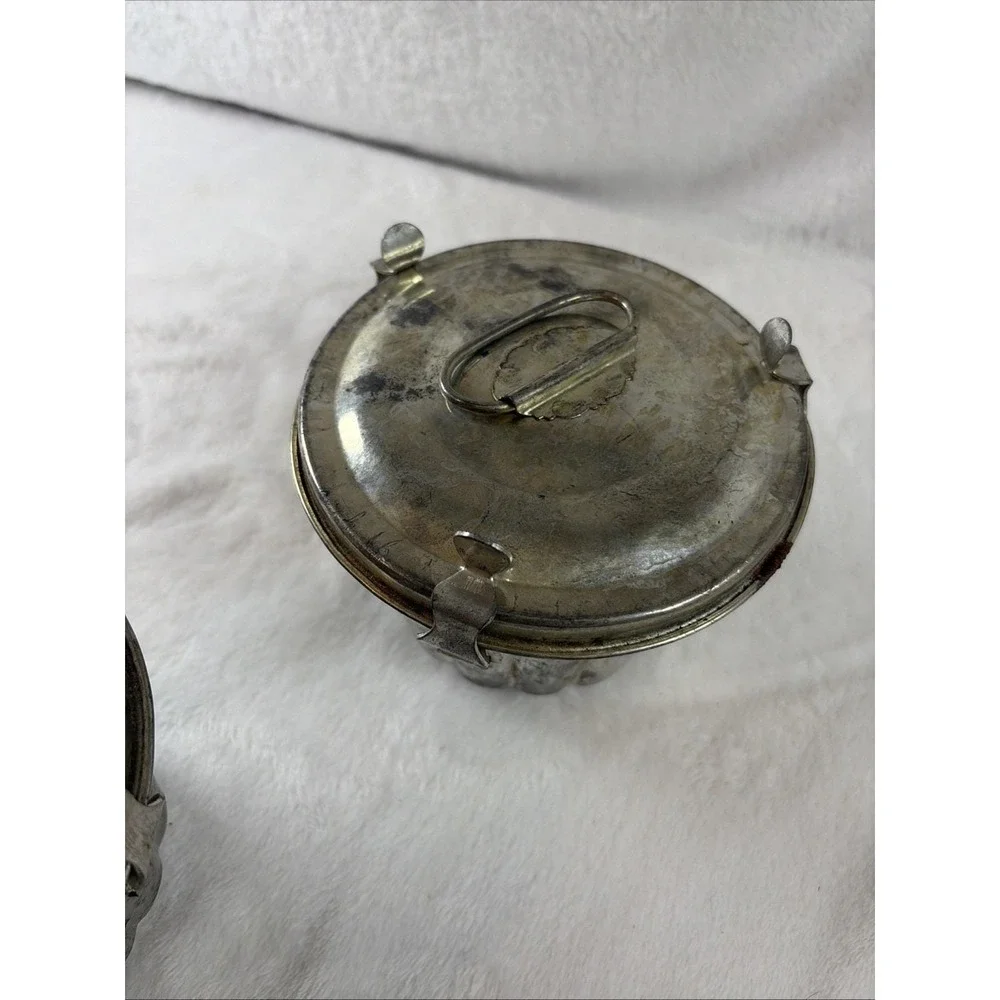 Pair of Antique Tin Steamed Pudding Molds Locking Lids (Circa‎ 1920s) Primitive